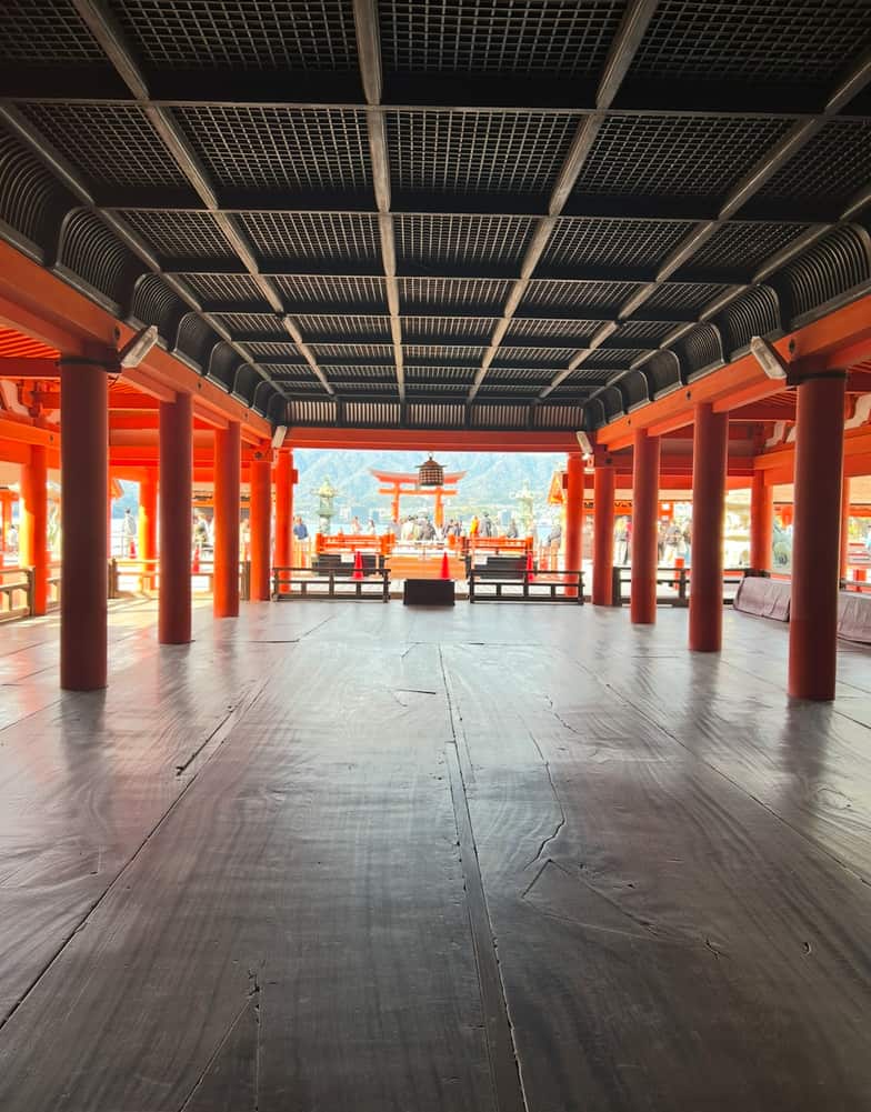 厳島神社