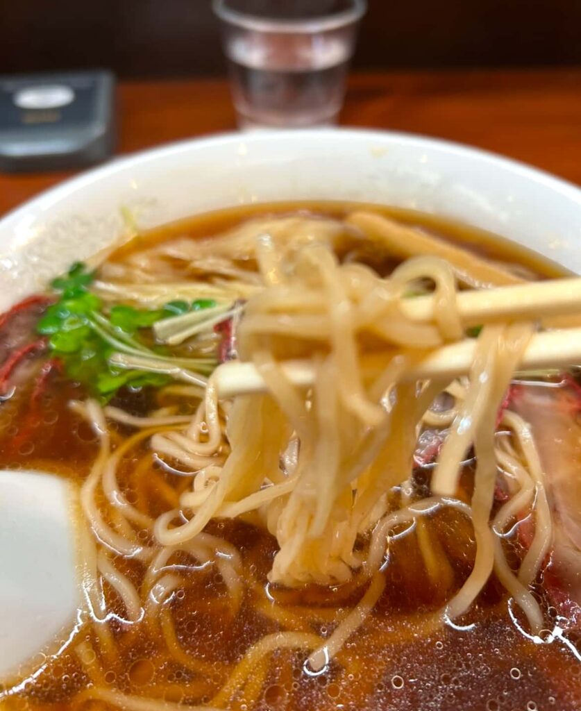 中華屋食堂 麺飯甜　叉焼雲呑麺