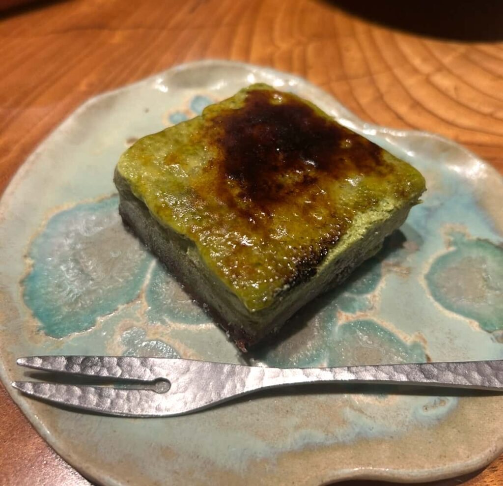 George仙台　抹茶と小豆のカタラーナ