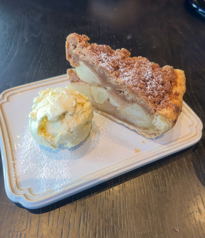 THE CITY BAKERY TRATTORIA RUBIN 仙台 アップルパイ