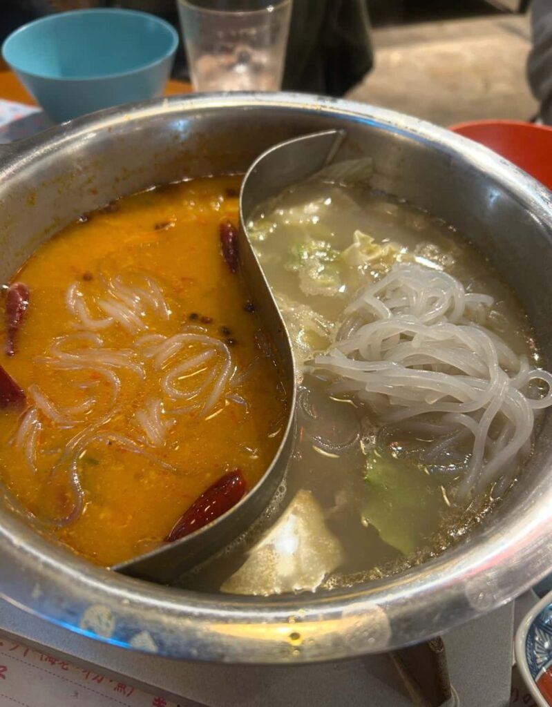 虹色路店　火鍋